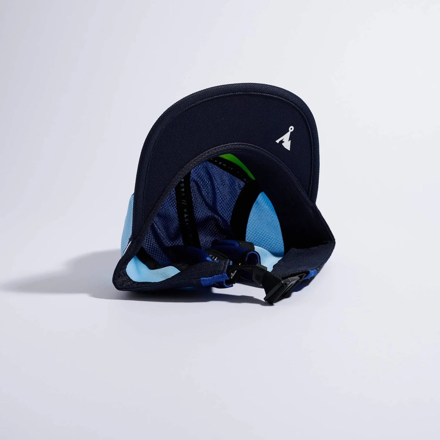 VÅGA Club Cap – Bluebird - Interval Running