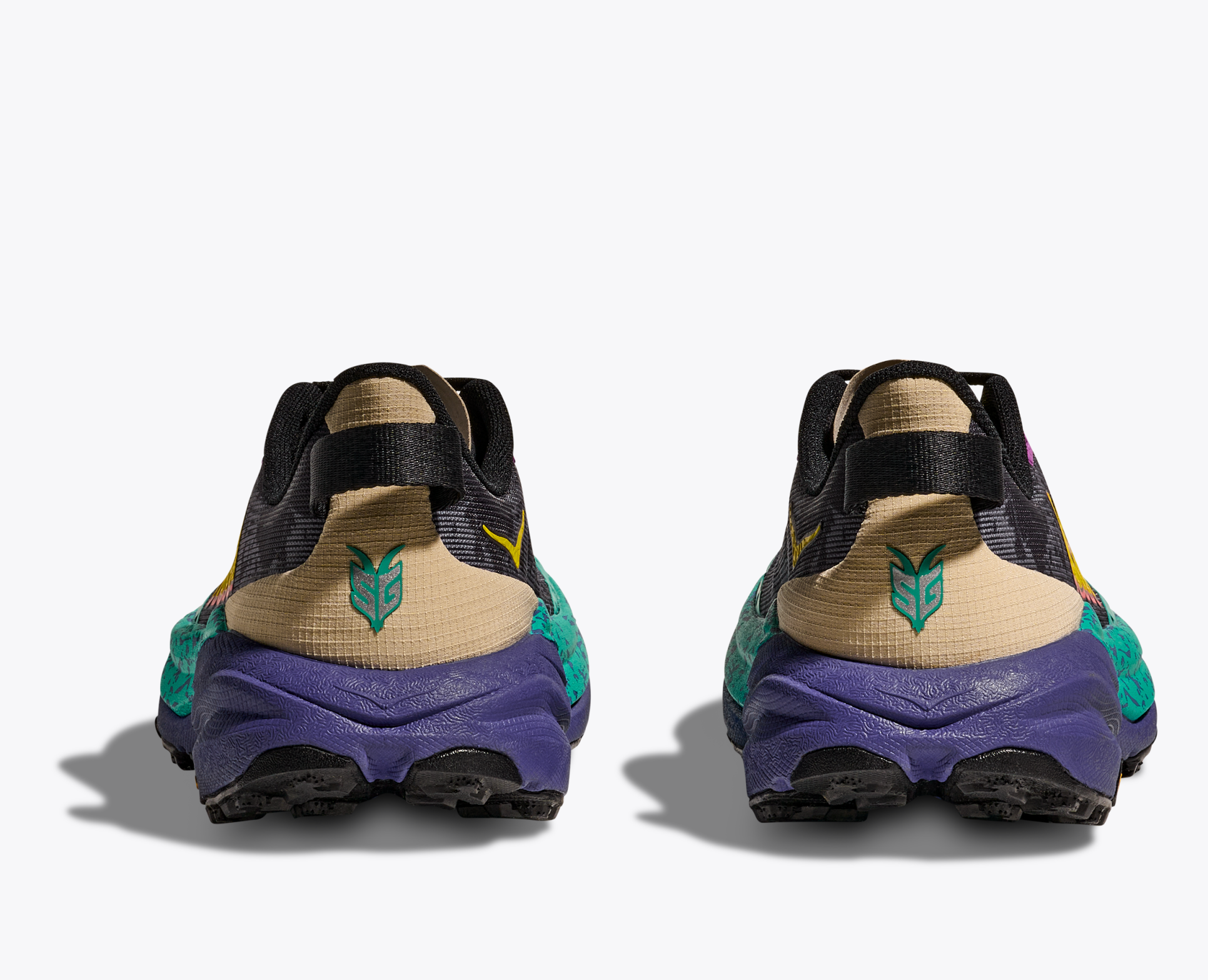 Hoka Women's Speedgoat 6 - Oatmeal / Mountain Iris