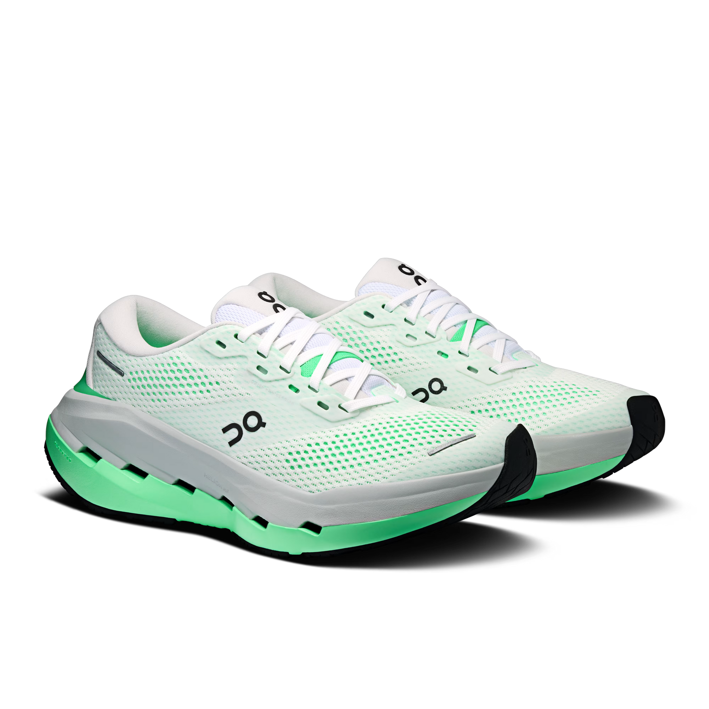 On Women’s Cloudrunner 3 Max - White / Verdite