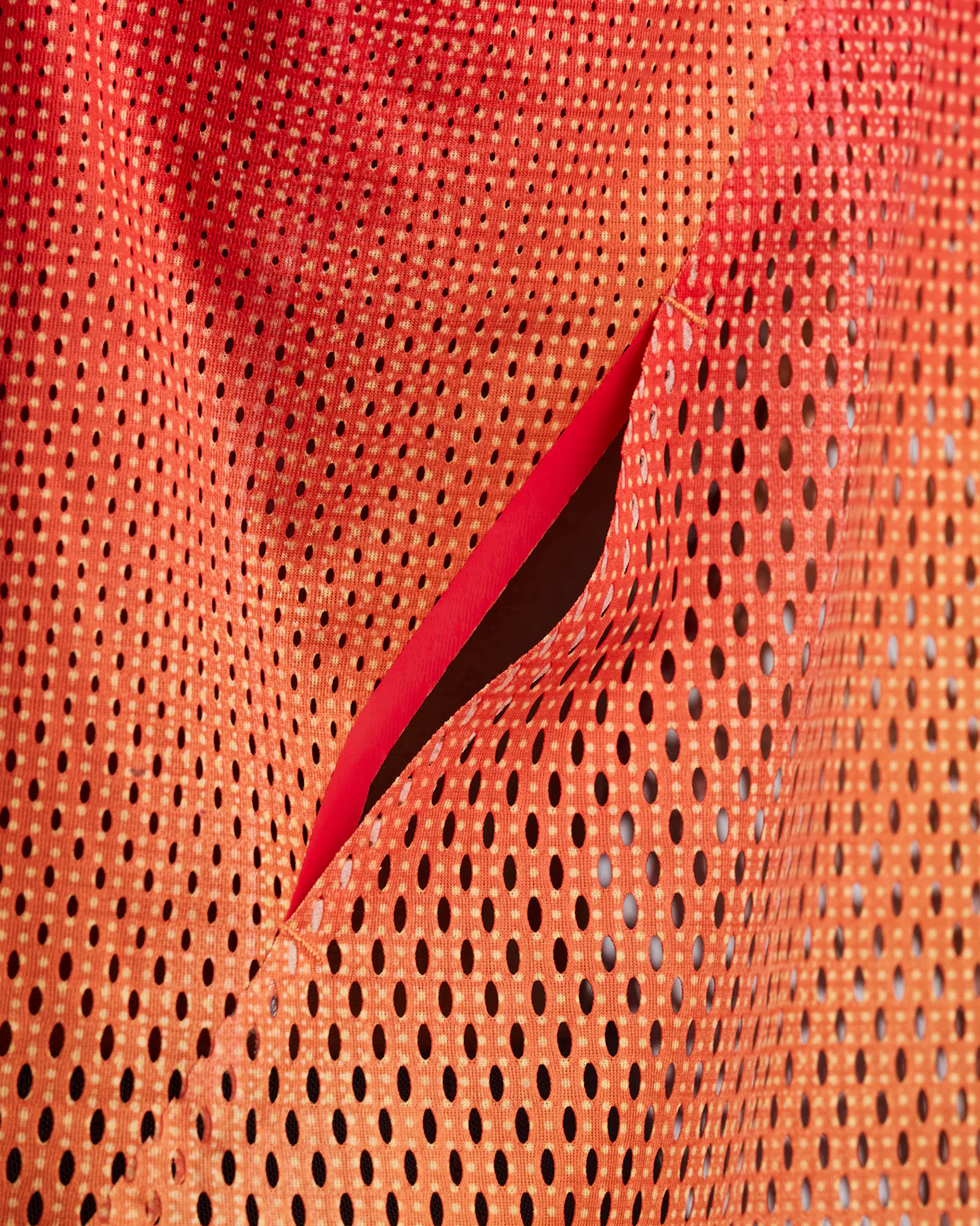 Bandit Men's Shredder™ Race Singlet with Flopack™ - Linear Gradient - Poppy / Copal
