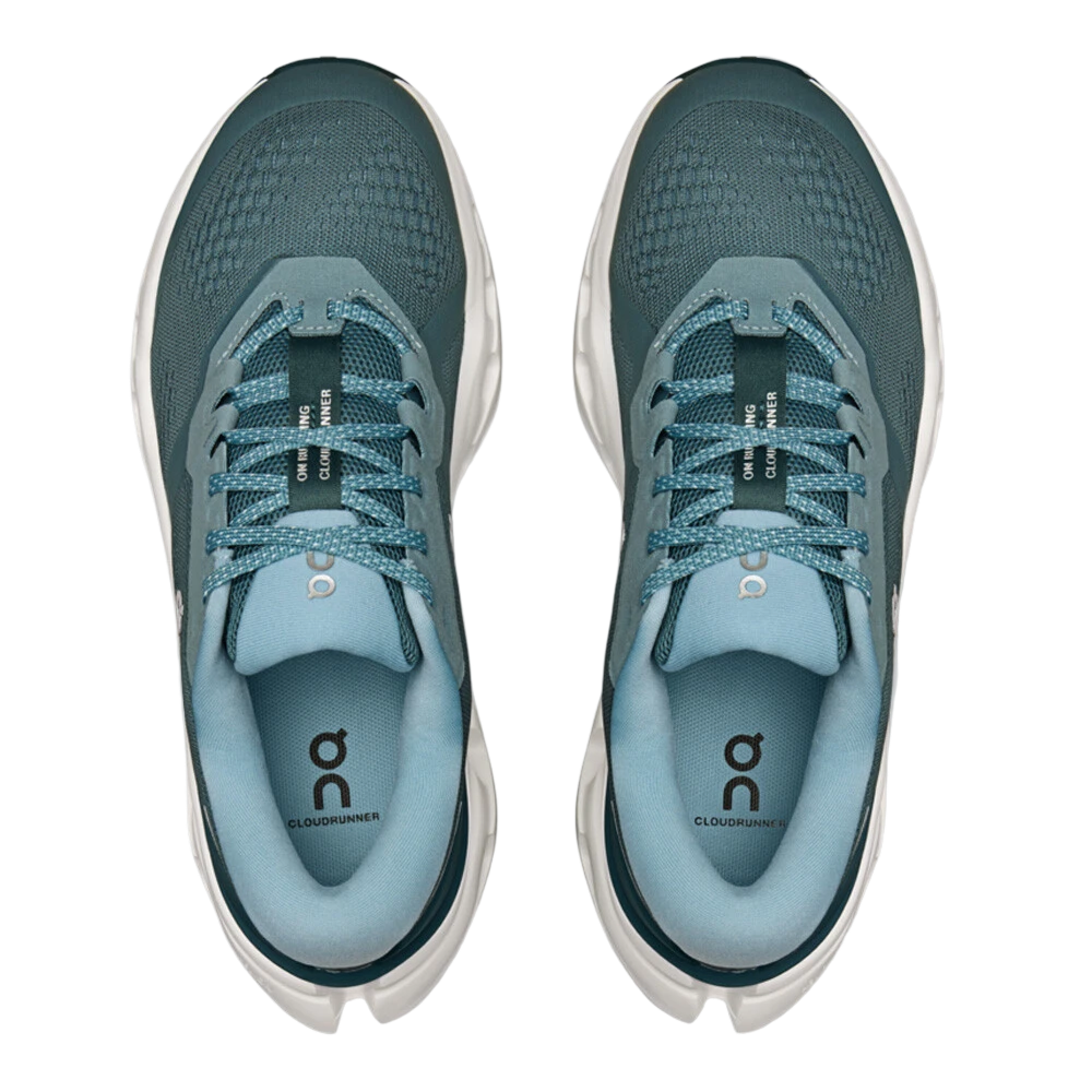 On Women’s Cloudrunner 3 – Agave / Mistletoe