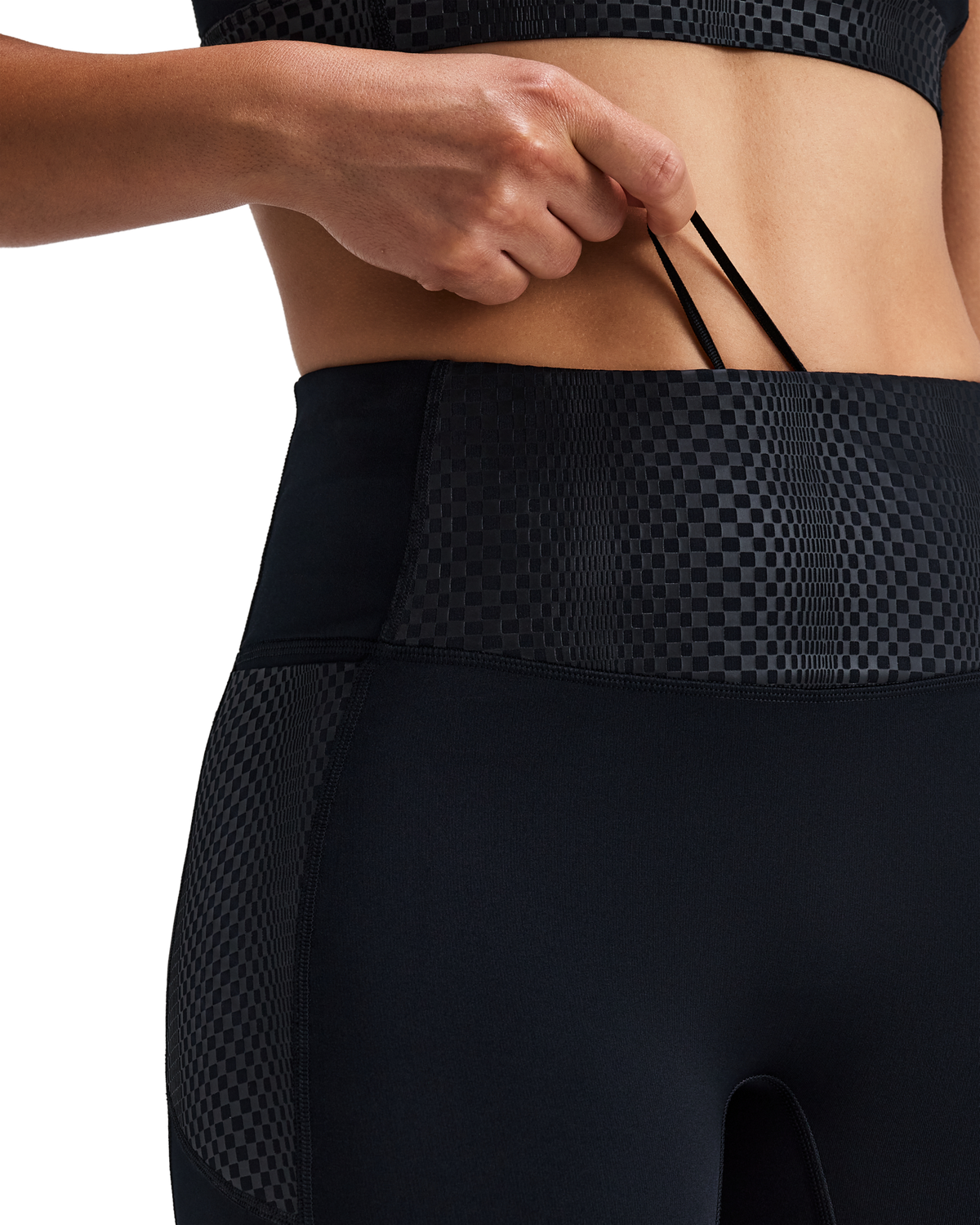 Bandit Women's Stamina-V™ Threshold 5" High Waist Compression Shorts – Black