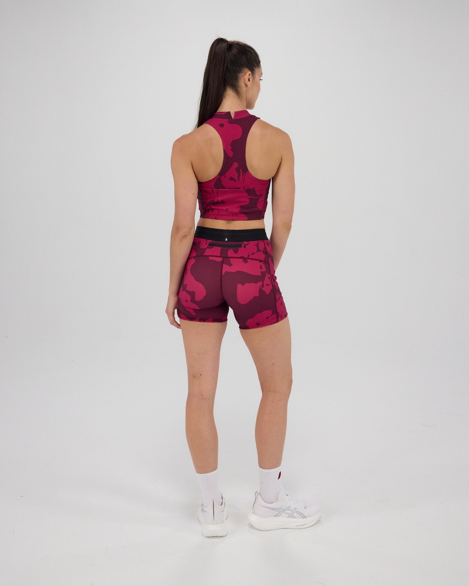 Bandit Cadence™ Mockneck Race Crop - Fig with Berry Abstract Floral - Interval Running