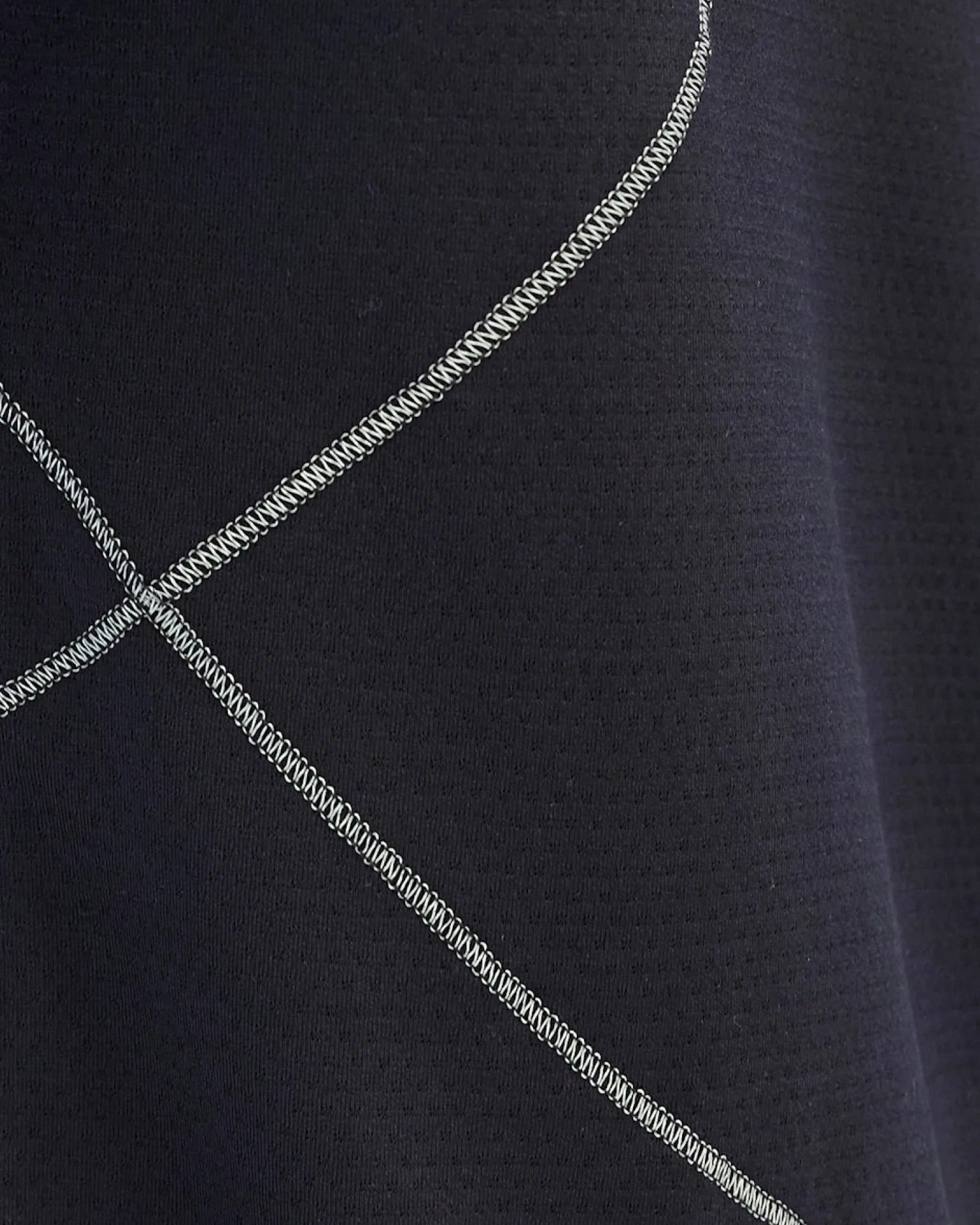 Bandit Men's Micromesh™ Reflecto Stitch™ Long Sleeve Tee - Black - Interval Running