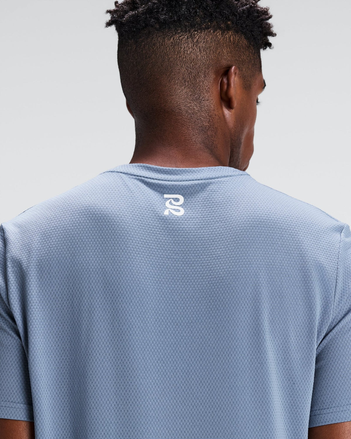 Bandit Men's Micromesh™ Run Tee – Steel Horizon - Interval Running