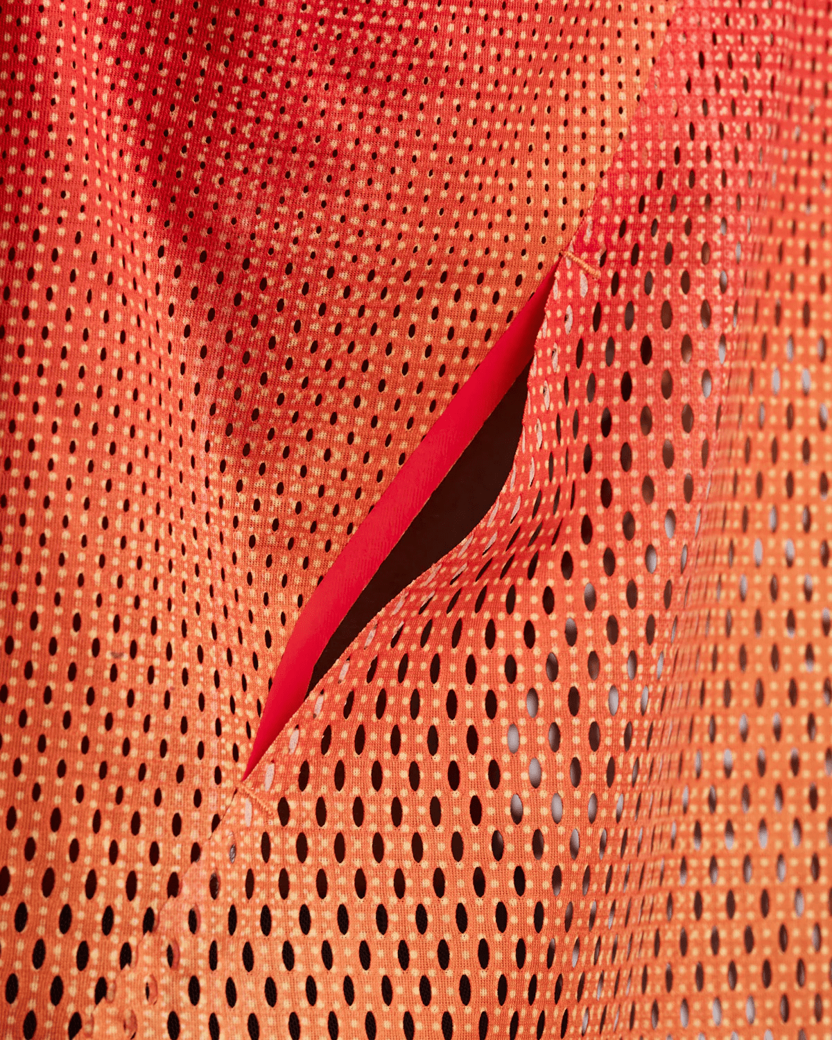 Bandit Men's Shredder™ Race Singlet with Flopack™ - Linear Gradient - Poppy / Copal - Interval Running