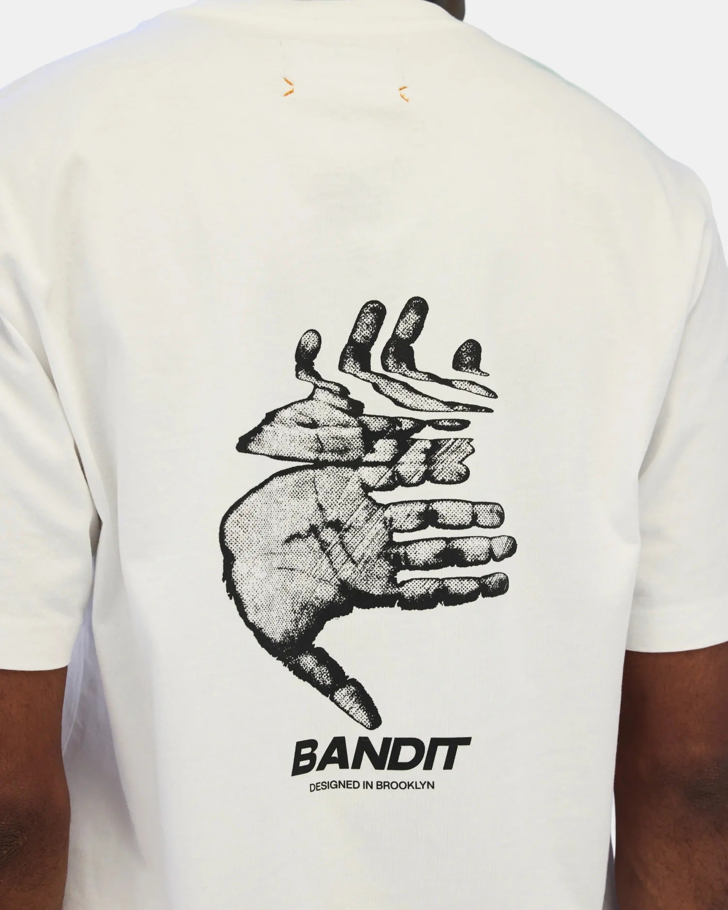 Bandit Winter Classic Cotton Tee, Unisex - Magic Hands - Interval Running