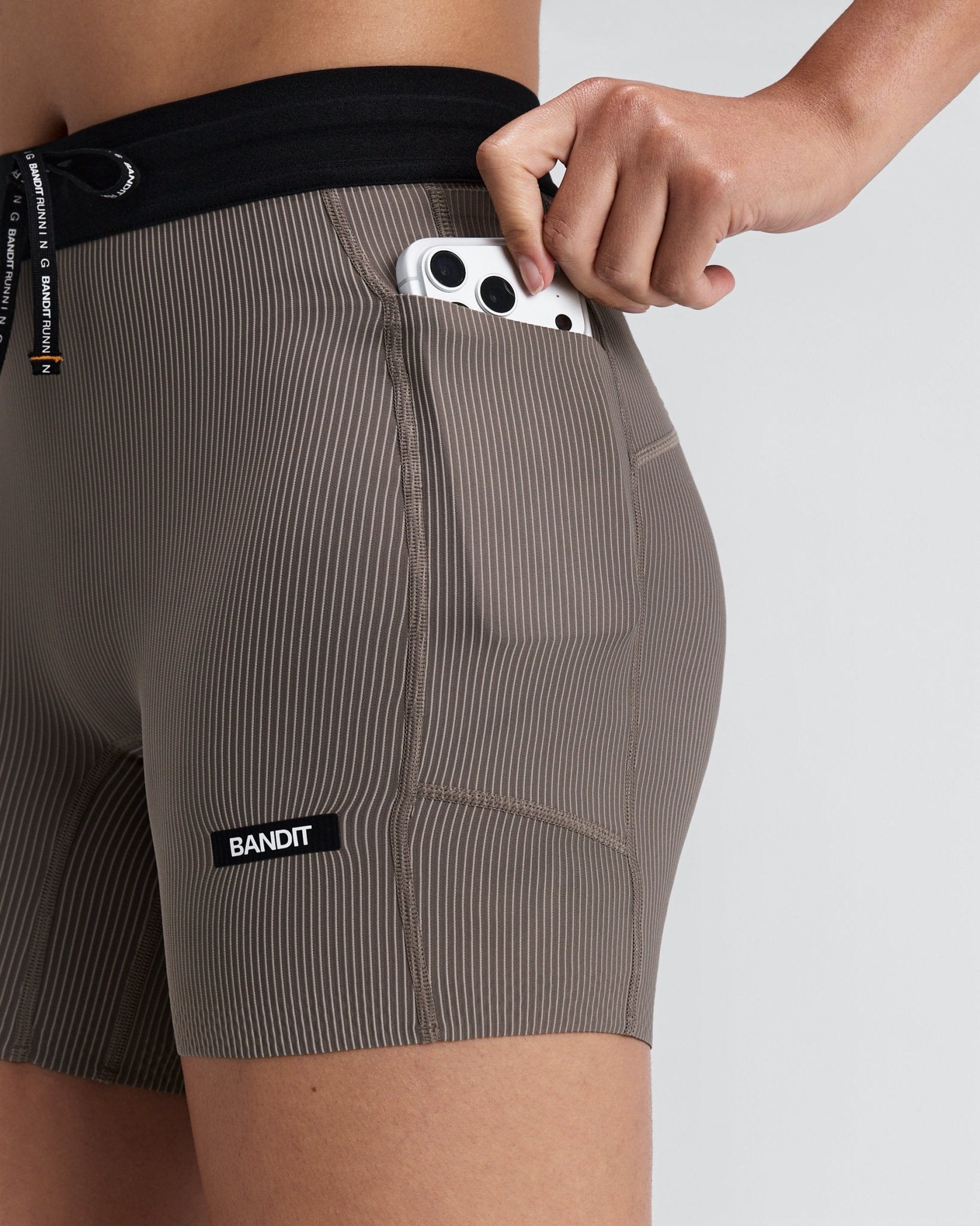 Bandit Women's Striped Cadence™ 5" Compression Shorts - Concrete Taupe / Cocoa - Interval Running