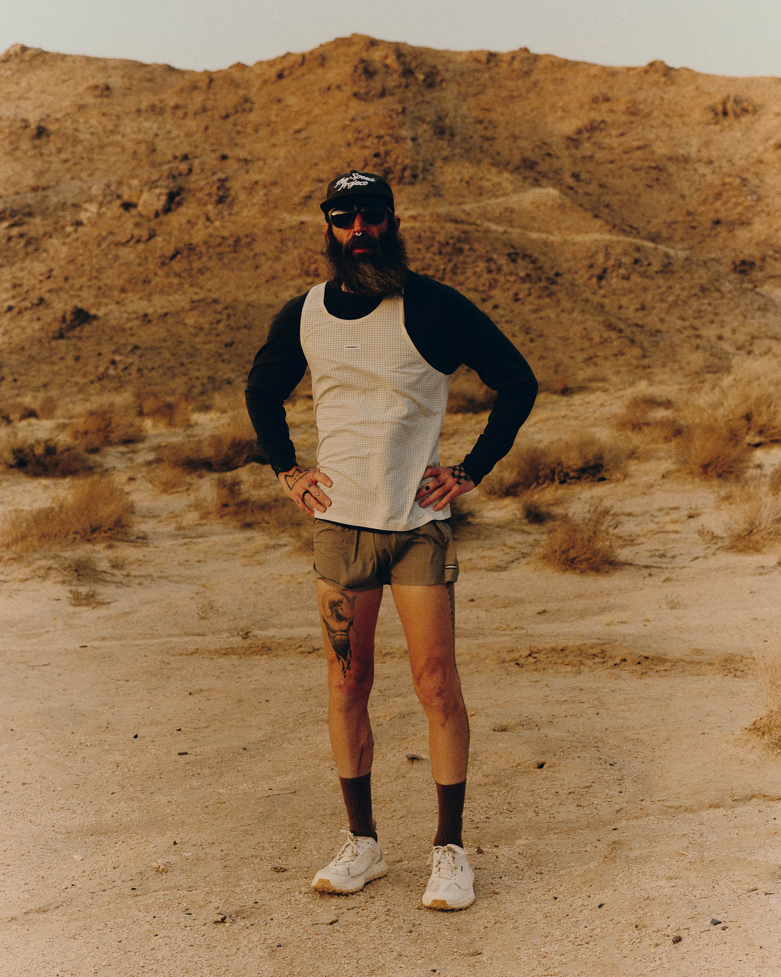 Currently C - R™ Pro Singlet - Off - White - Interval Running