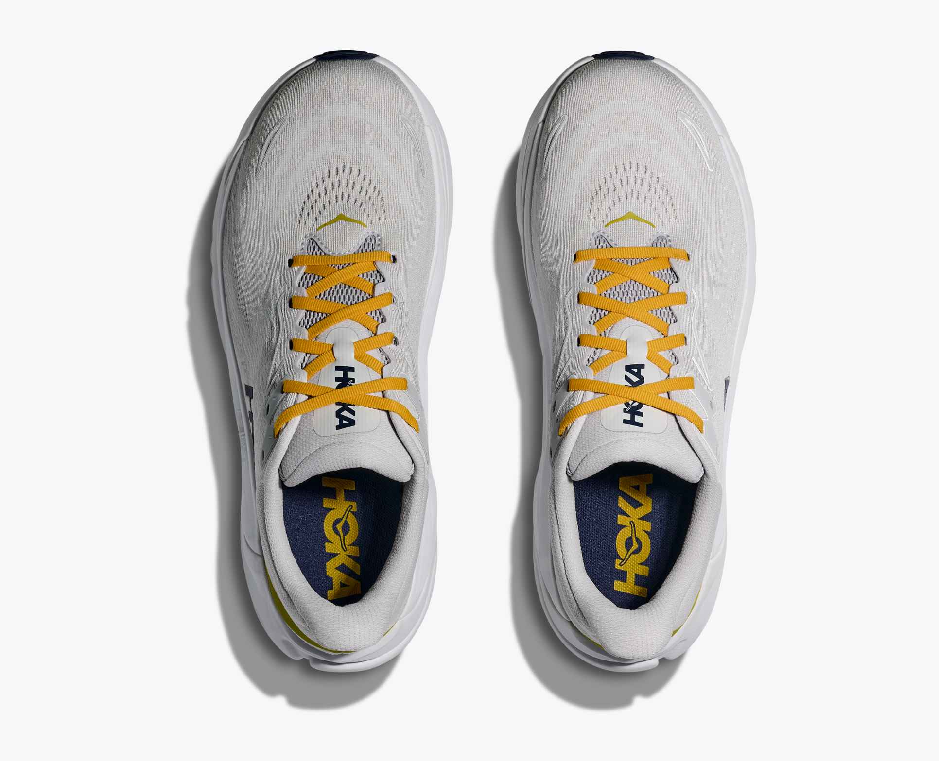 Hoka Men's Arahi 8 - Stardust / Cosmic Grey - Interval Running