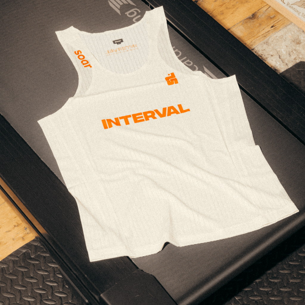 Interval x SOAR Race Vest - White - Interval Running