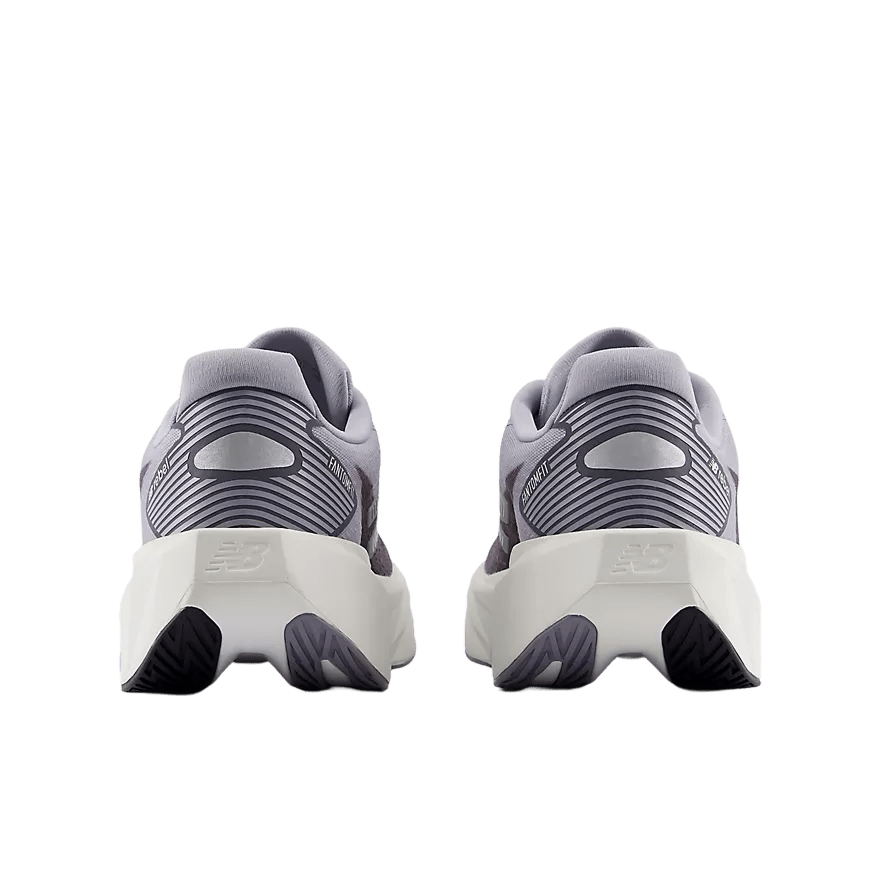 New Balance Women's FuelCell Rebel v5 – Digital Mist with Magnet - Interval Running