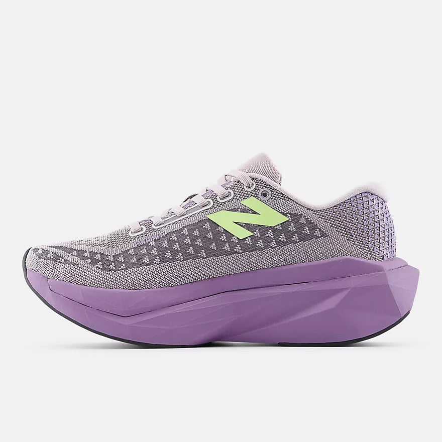New Balance Women's FuelCell SuperComp Trainer v3 – TRUFFLE SALT with CANDIED VIOLET - Interval Running
