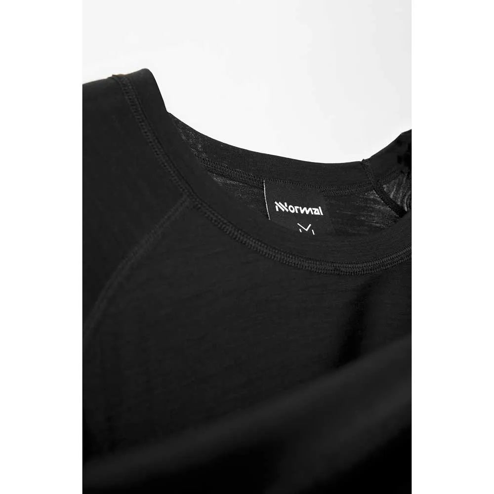 NNORMAL Women's Merino Long Sleeve T-Shirt – Black - Interval Running