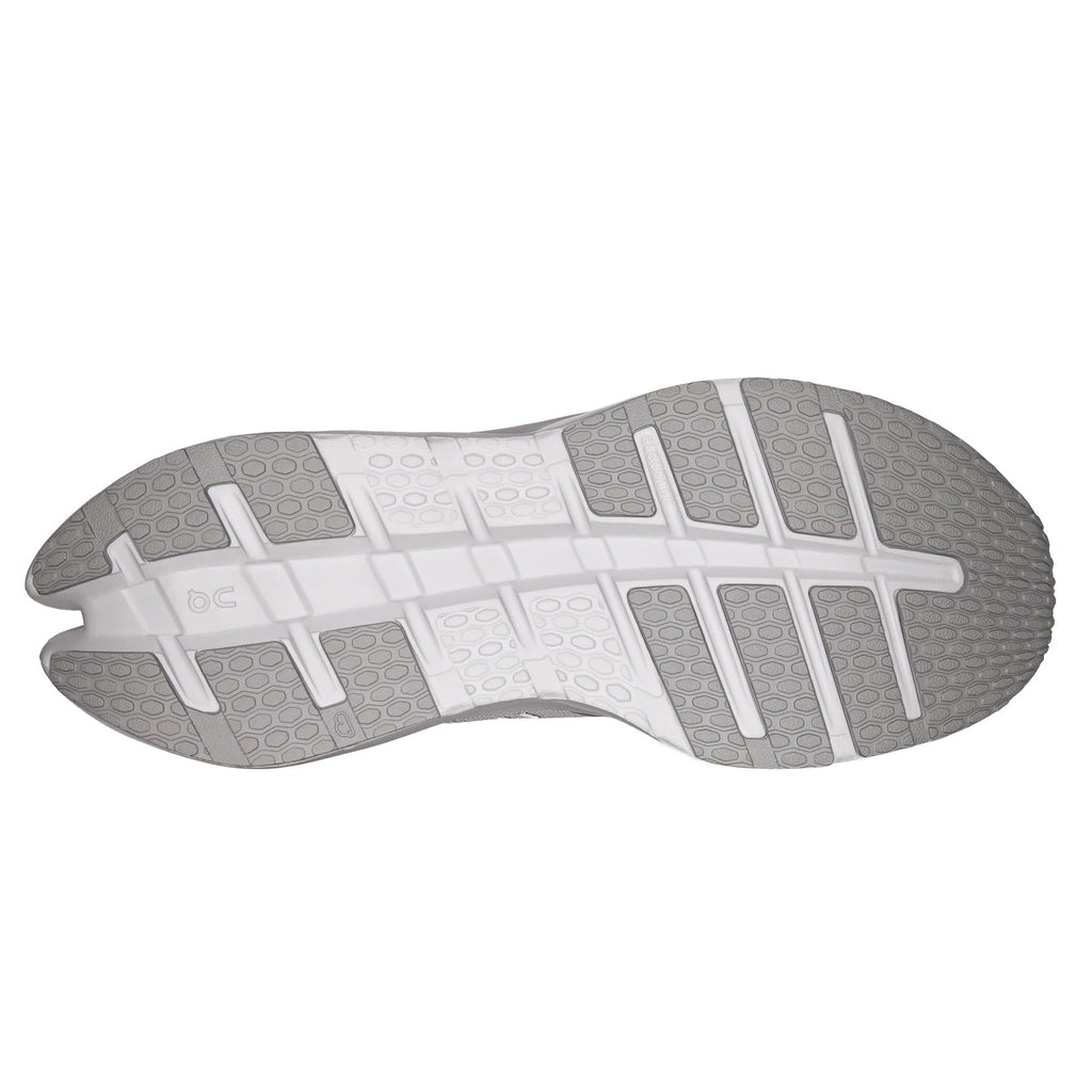 On Men’s Cloudrunner 3 - Glacier / Alloy - Interval Running