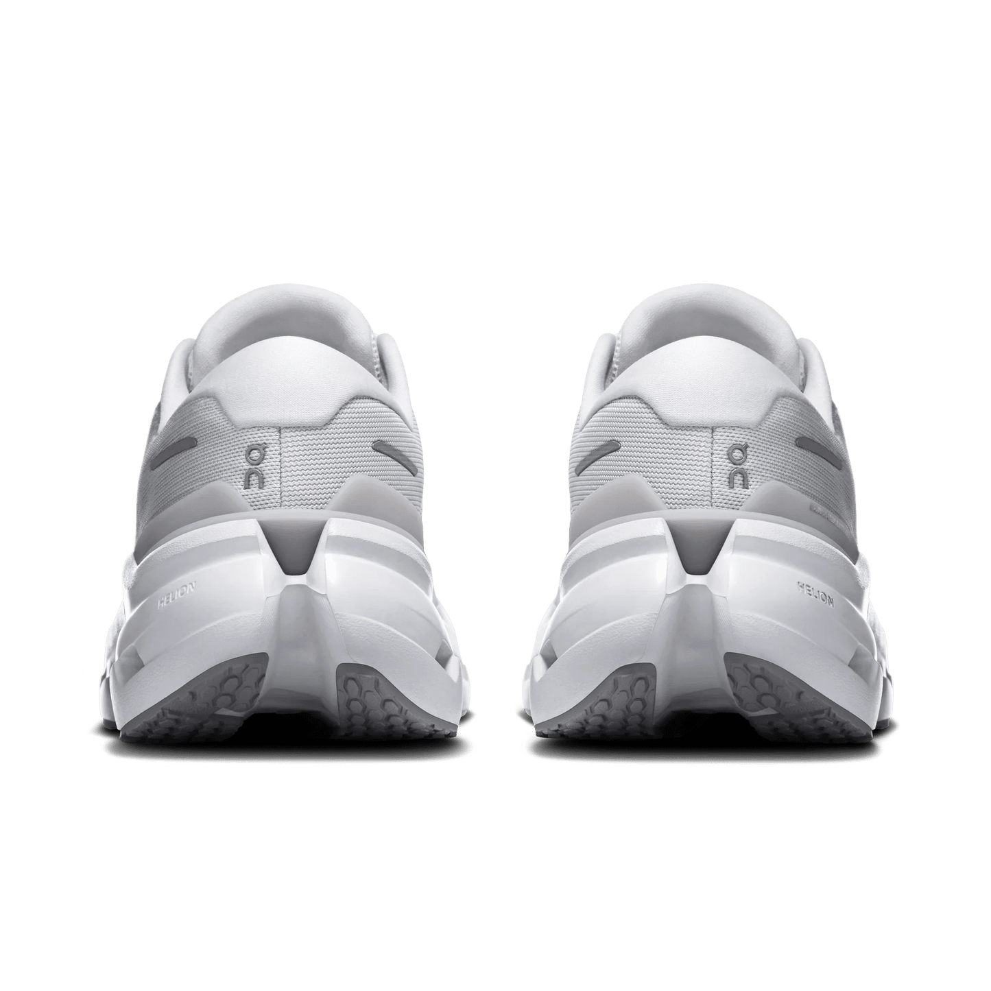 On Women’s Cloudrunner 3 - Frost / Glacier - Interval Running