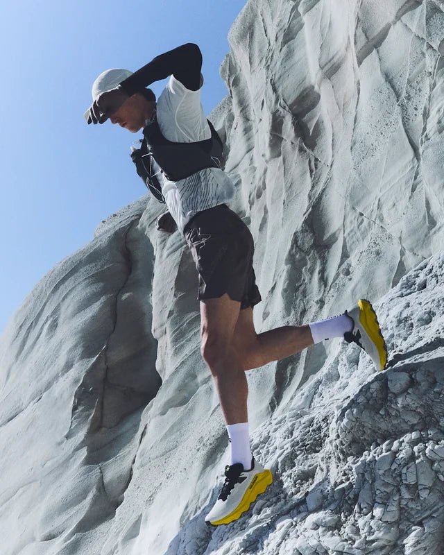 Salomon Men's Ultra Glide 3 – Almond Milk / Incaberry / Black - Interval Running