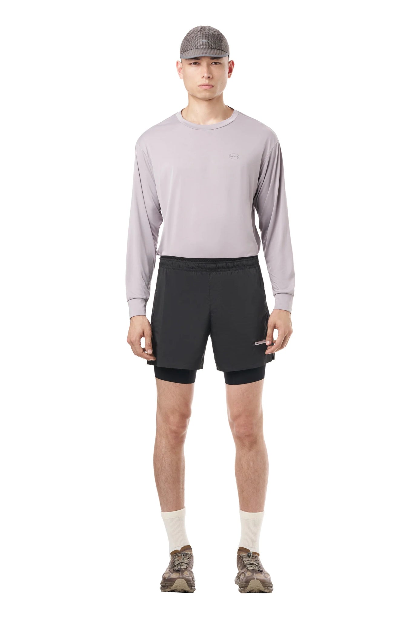Satisfy TechSilk™ 5" Shorts | Black - Interval Running