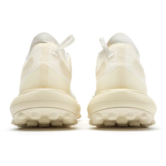 Satisfy TheRocker - Antique White - Interval Running