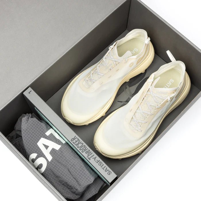 Satisfy TheRocker - Antique White - Interval Running