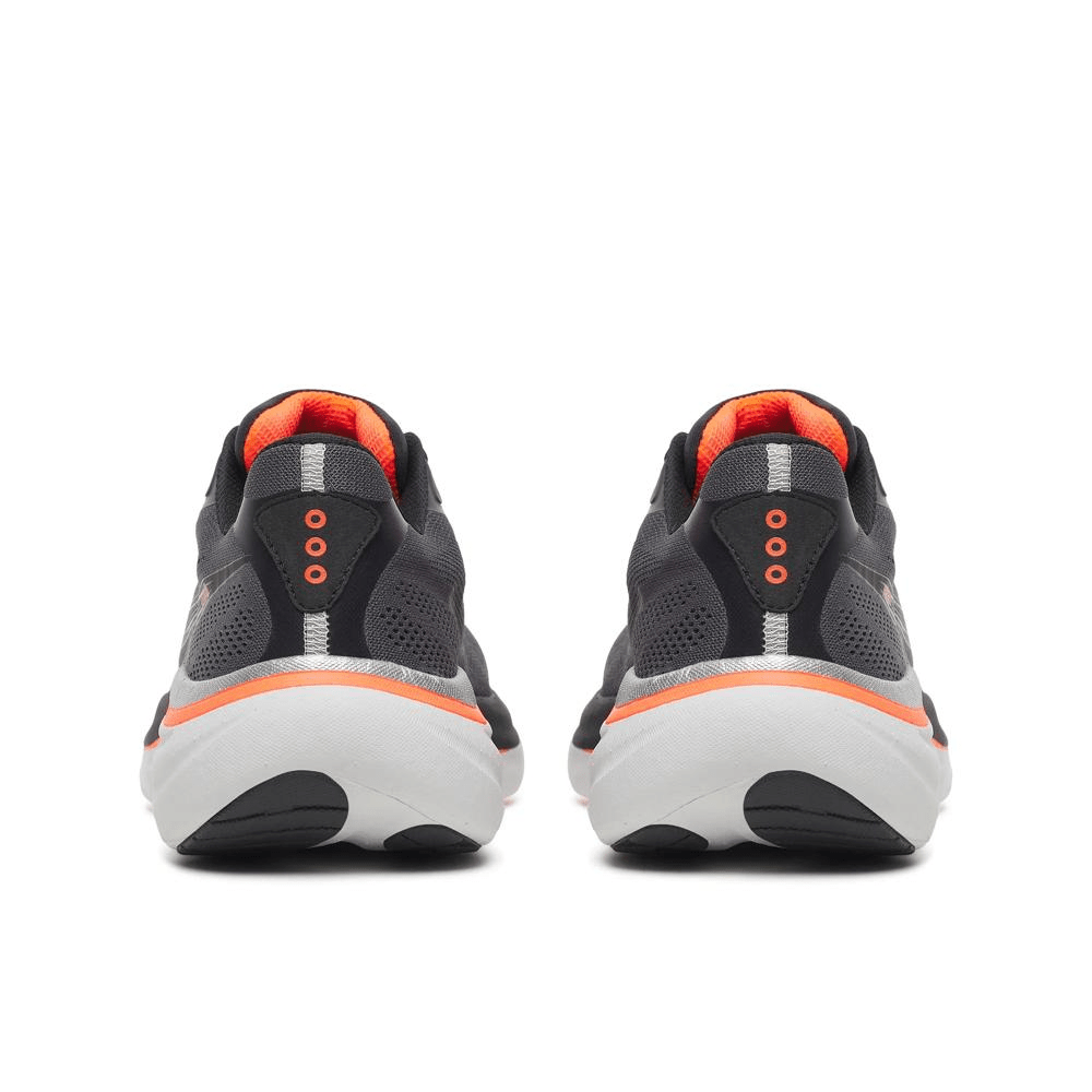Saucony Men's Ride 19 – Carbon / Black - Interval Running