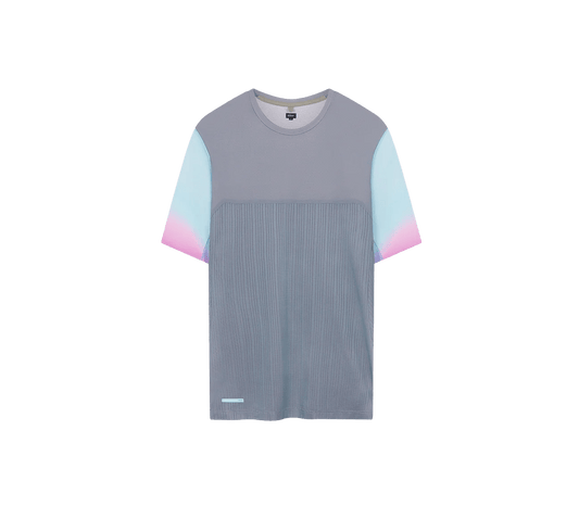 Soar Men's Hot Weather T – Silver Grey / Magenta - Interval Running