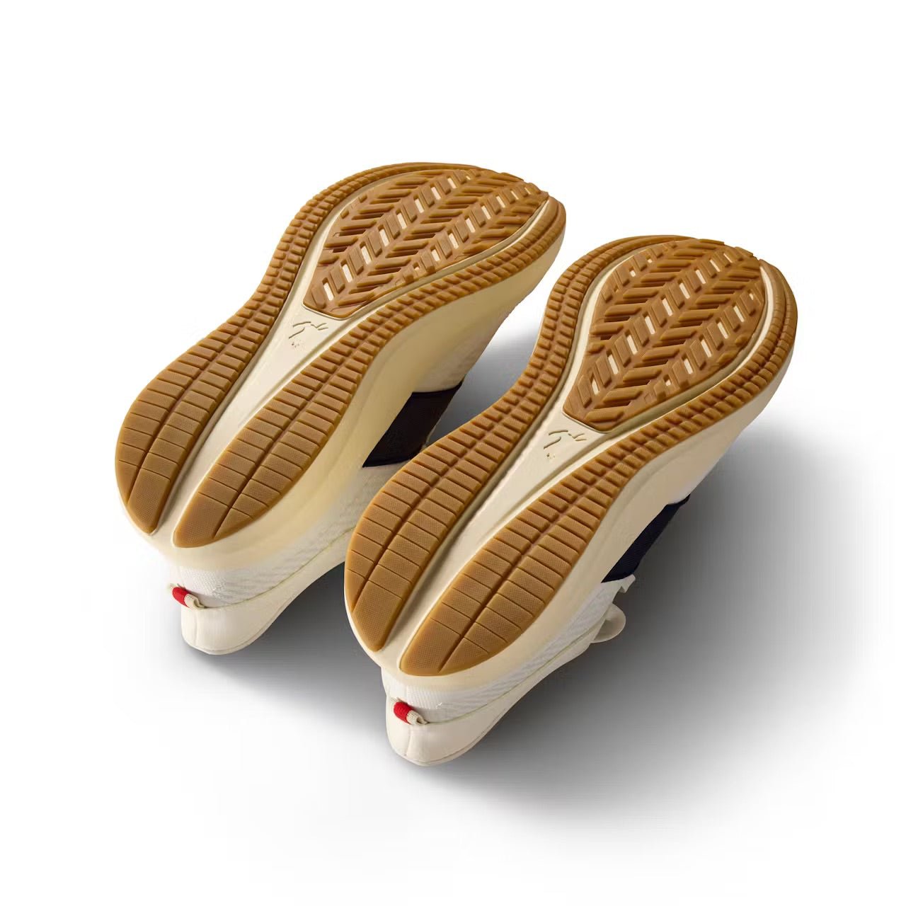 Tracksmith Eliot Runner - Unisex - Ivory/Navy/Ivory - Interval Running