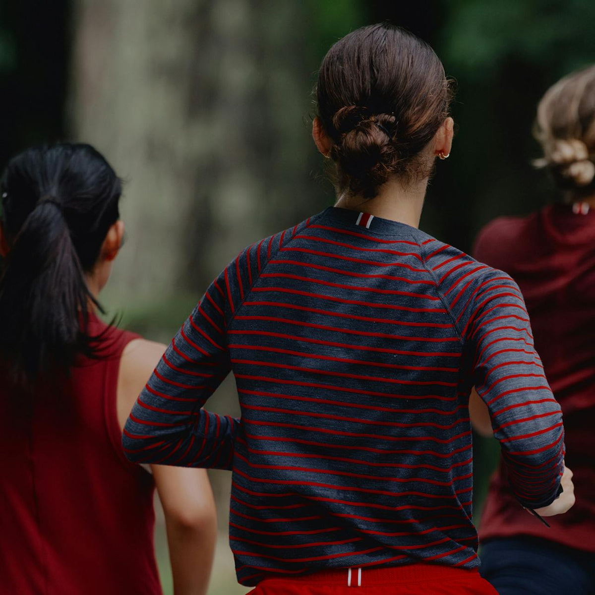Tracksmith Women's Brighton Base Layer – Navy/Racing Red Stripe - Interval Running