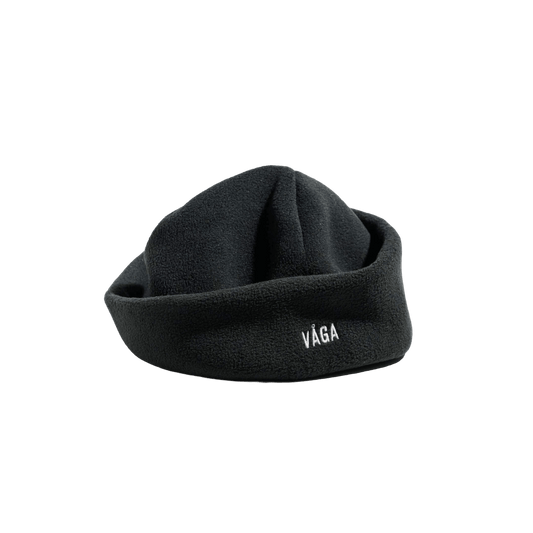 VÅGA Fleece Beanie – Black - Interval Running
