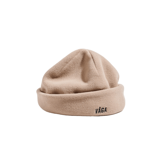 VÅGA Fleece Beanie – Taupe - Interval Running