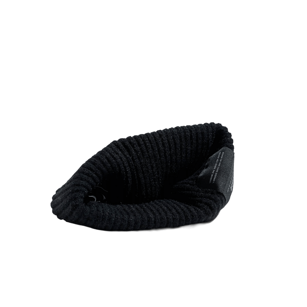 VÅGA Midweight Beanie – Black - Interval Running