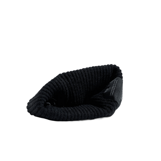 VÅGA Midweight Beanie – Black - Interval Running