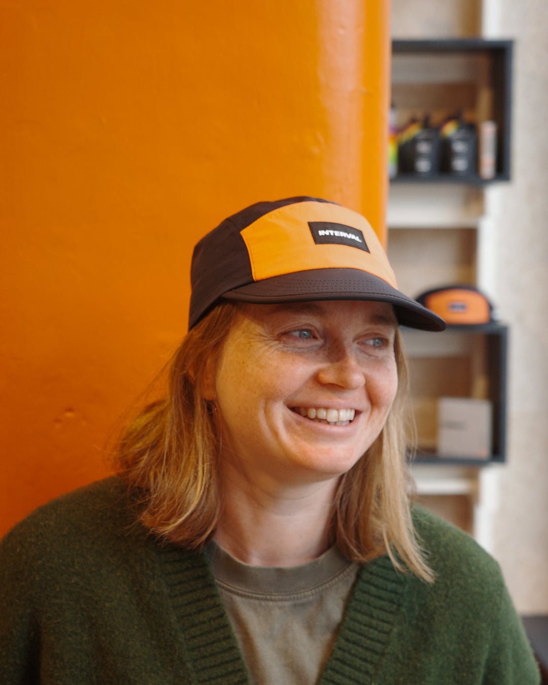 VÅGA x Interval Pacer Cap – Slate / Orange – Limited Edition - Interval Running