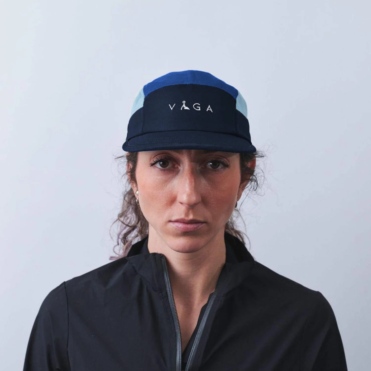 VÅGA Club Cap – Bluebird - Interval Running