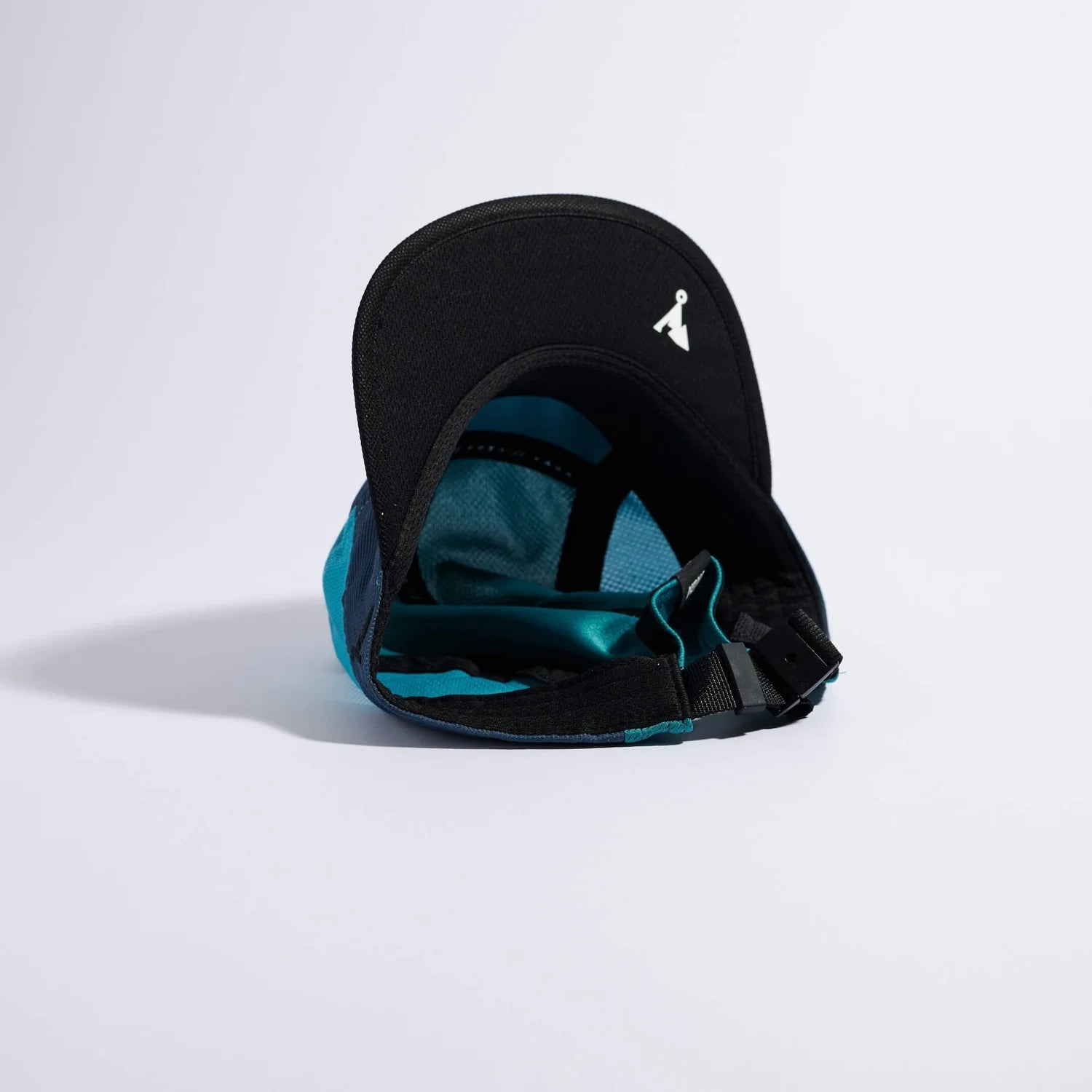 VÅGA Club Cap - Dark Teal / Teal - Interval Running