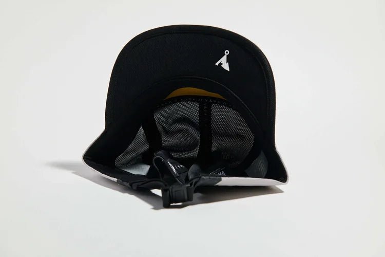 VÅGA Club Cap - Light Grey / Mid Grey / Charcoal - Interval Running