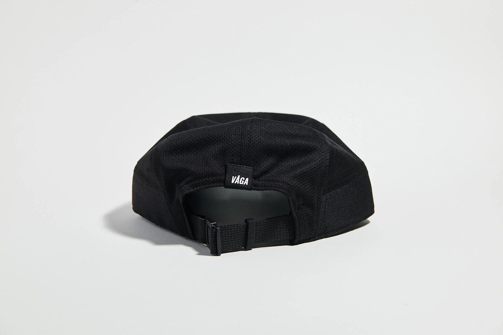 VÅGA Club Cap - Storm Black - Interval Running