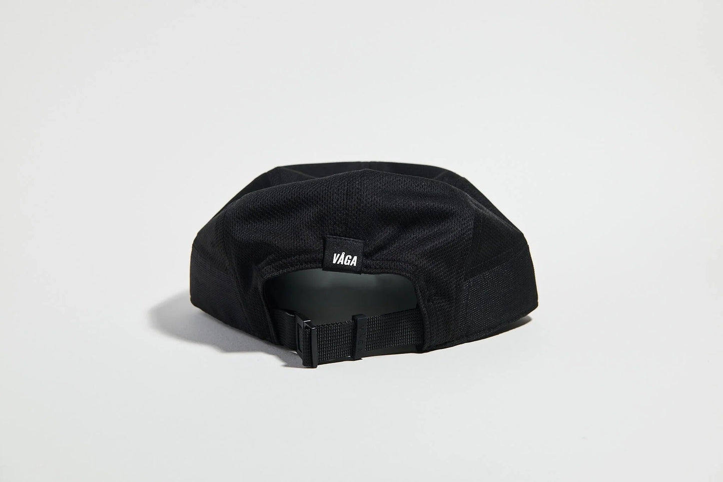 VÅGA Club Cap - Storm Black - Interval Running