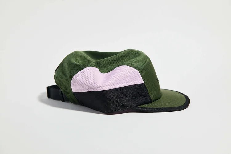 VÅGA Club Cap - Utility Green / Black / Light Pink - Interval Running