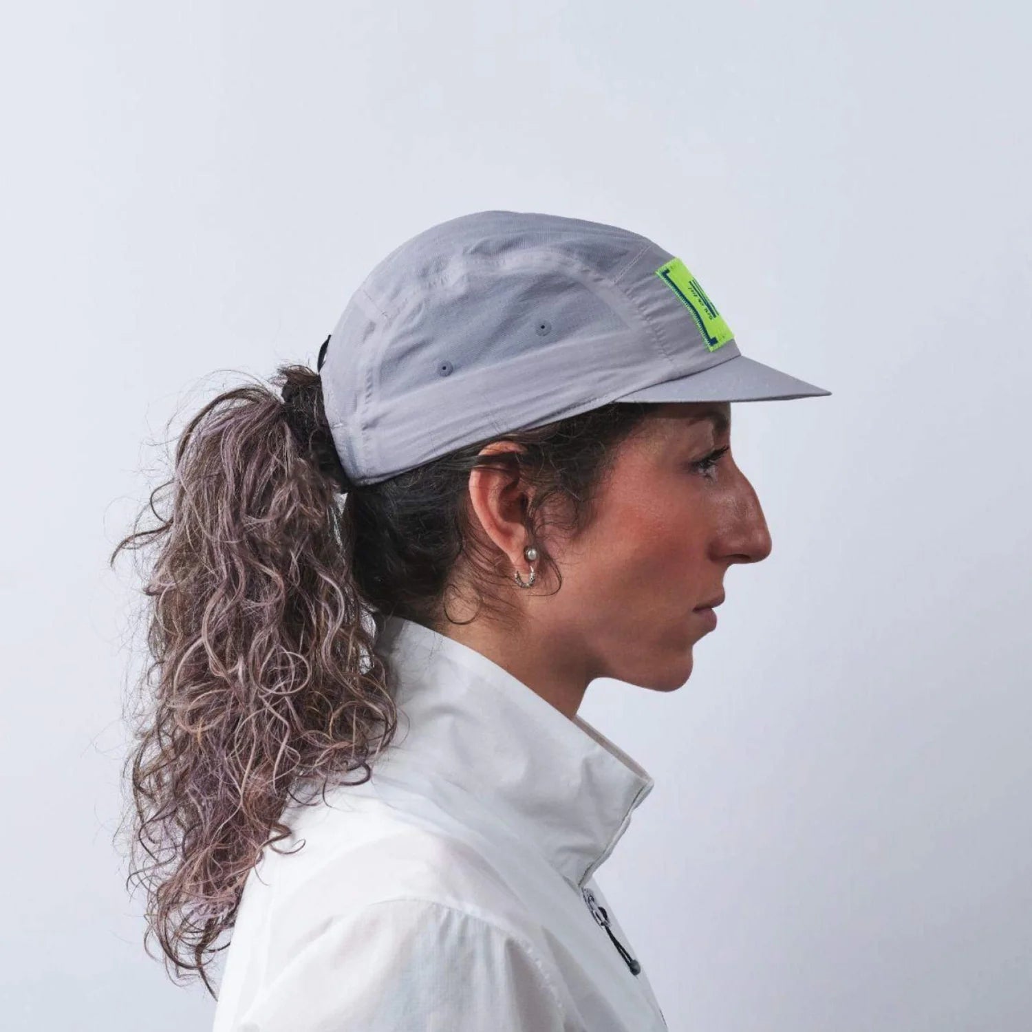 VÅGA Edge Cap – Grey - Interval Running