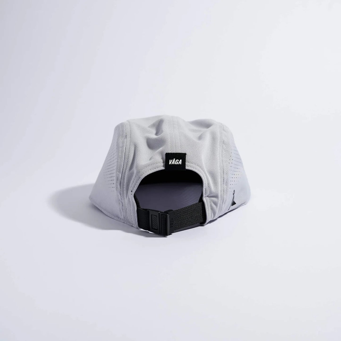 VÅGA Feather Racing Cap – Aluminium Grey - Interval Running
