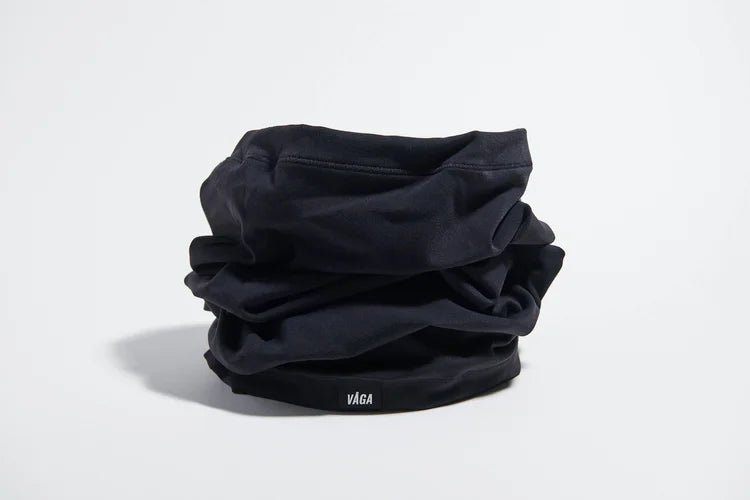 VÅGA Jersey Midweight Neck Gaiter - Black - Interval Running