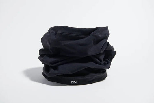 VÅGA Jersey Midweight Neck Gaiter - Black - Interval Running