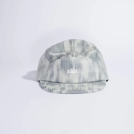 VÅGA Night Club 2.0 – Light Grey / Silver - Interval Running