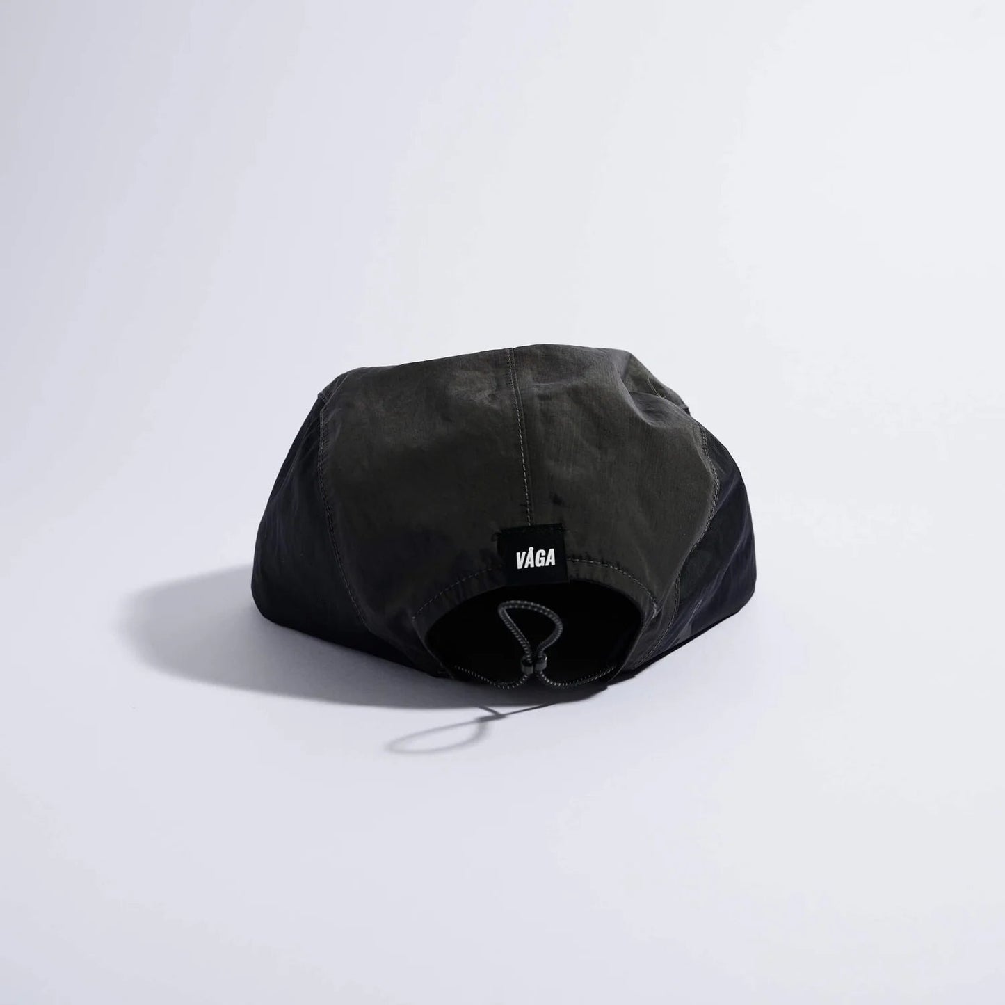 VÅGA Pacer Cap – Charcoal / Black / Brown - Interval Running
