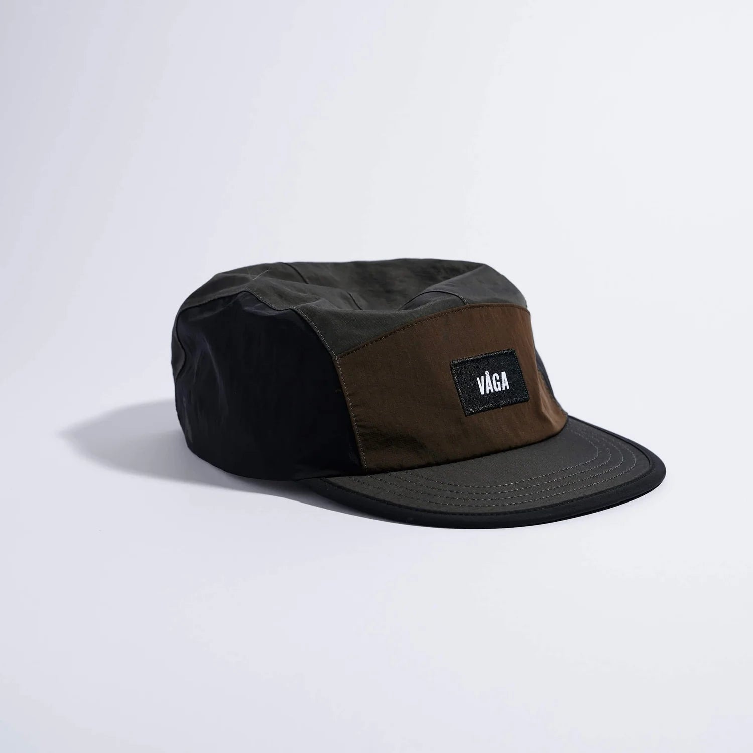 VÅGA Pacer Cap – Charcoal / Black / Brown - Interval Running