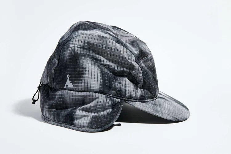 VÅGA Padder Hiker Cap - Silver / Reflective - Interval Running