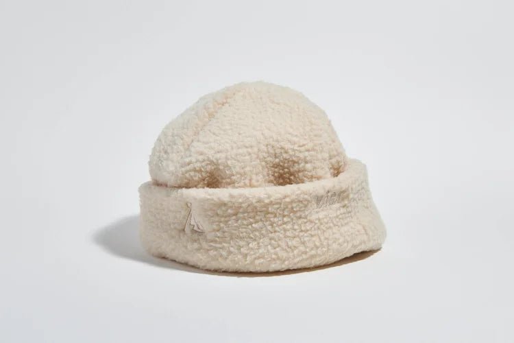 VÅGA Teddy Fleece Beanie - Ecru - Interval Running
